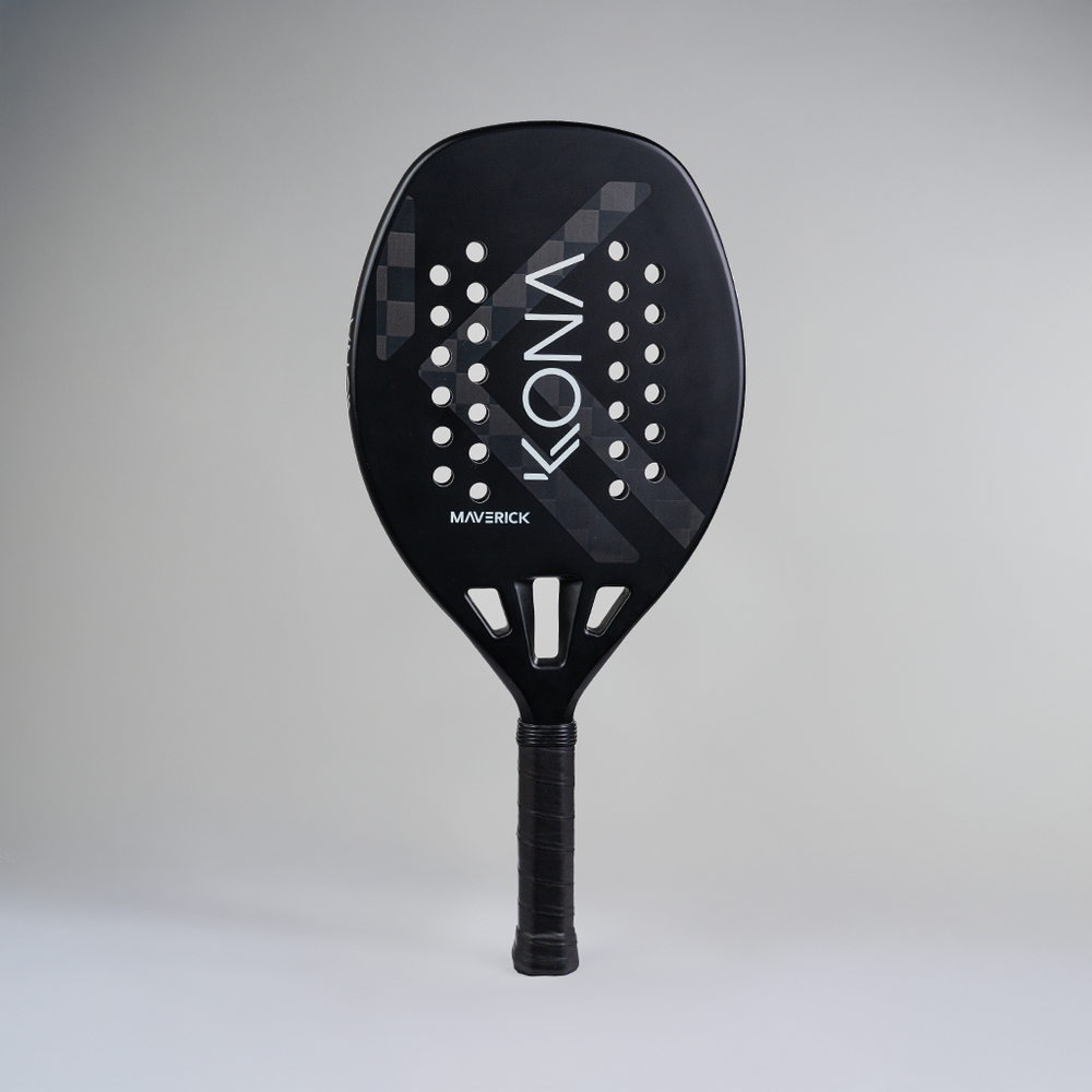 MAVERICK BLACK - 18K CARBON - 2026 Collection